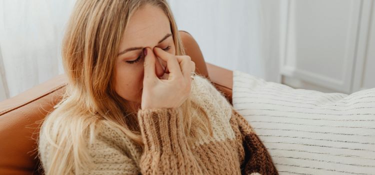 How do you use castor oil for sinus infection